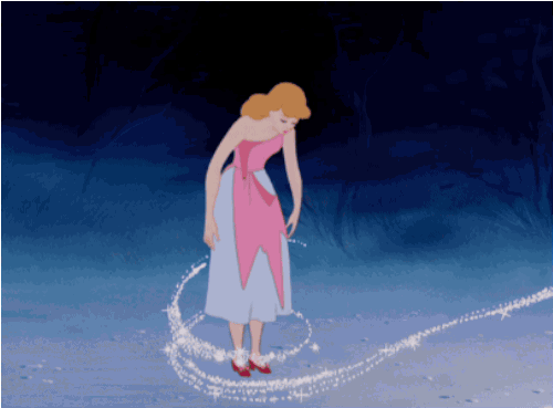 童话镇听说白雪公主在逃跑小红帽在担心大灰狼